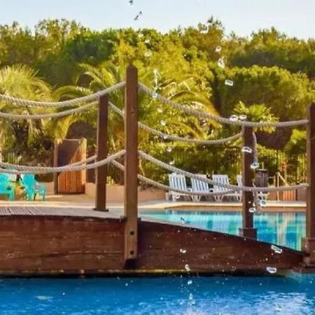 Chalets Met Buitenkeuken Op Camping Lei Suves - Joycasa Roquebrune-sur Argens Εξωτερικό φωτογραφία