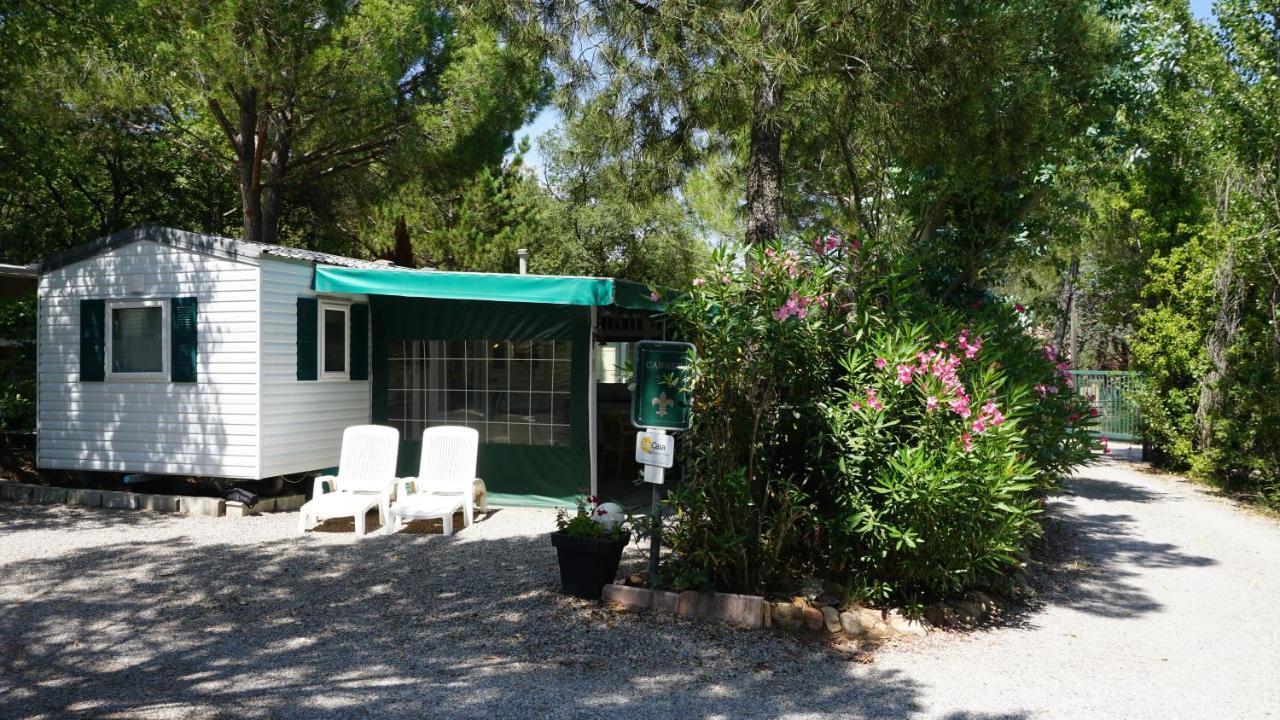 Chalets Met Buitenkeuken Op Camping Lei Suves - Joycasa Roquebrune-sur Argens Εξωτερικό φωτογραφία