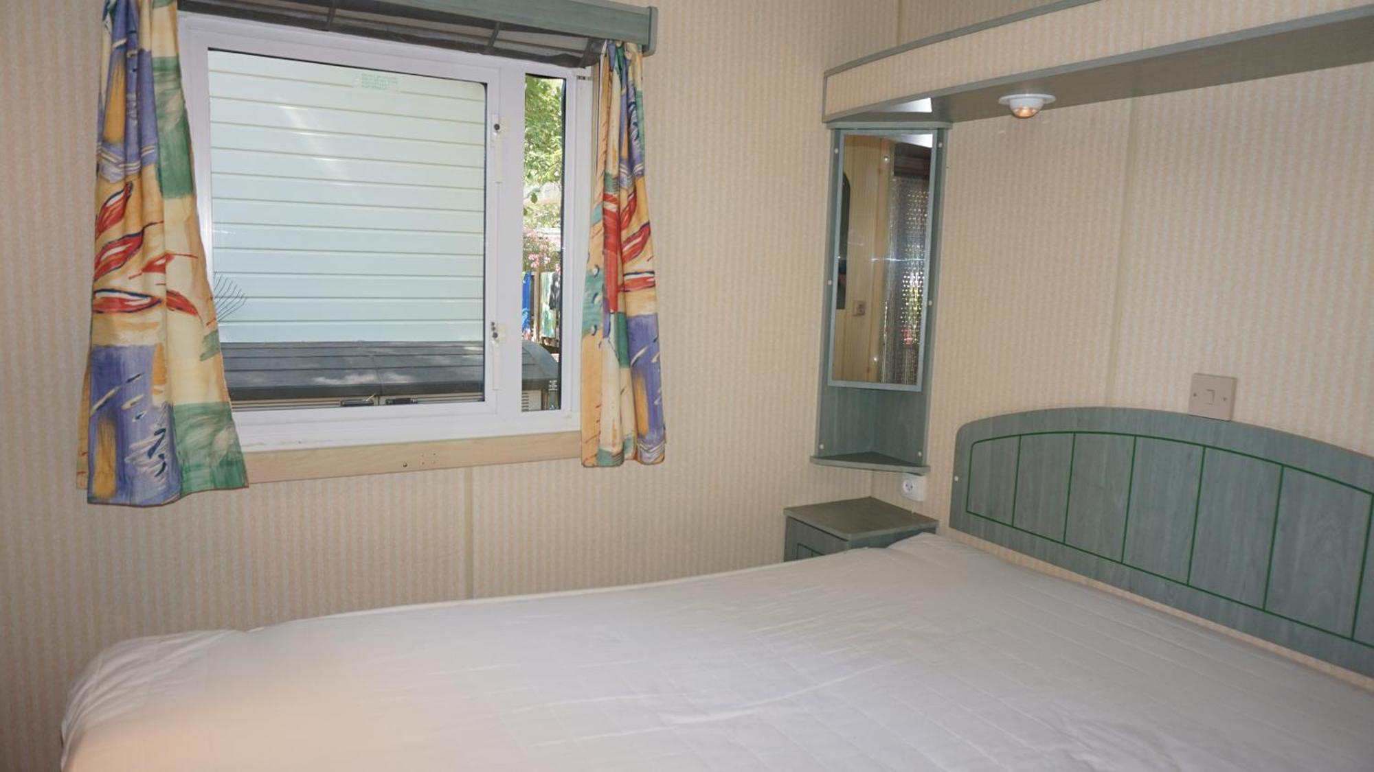 Chalets Met Buitenkeuken Op Camping Lei Suves - Joycasa Roquebrune-sur Argens Δωμάτιο φωτογραφία